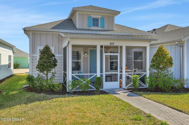 307 Cheeseburger Drive, Daytona Beach, FL 32124