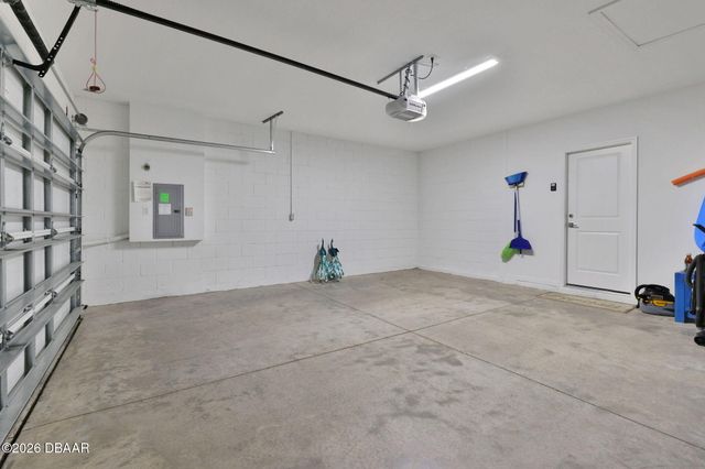 307 Cheeseburger Drive, Daytona Beach, FL 32124