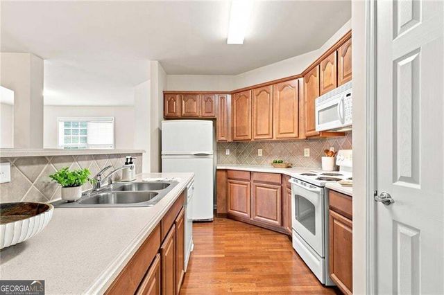 1975 Nocturne Drive 2101, Alpharetta, GA 30009