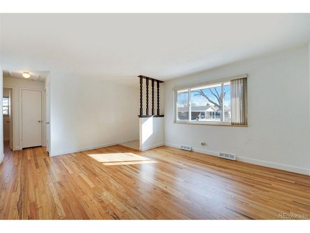 1231 W 102nd Pl, Northglenn, CO 80260