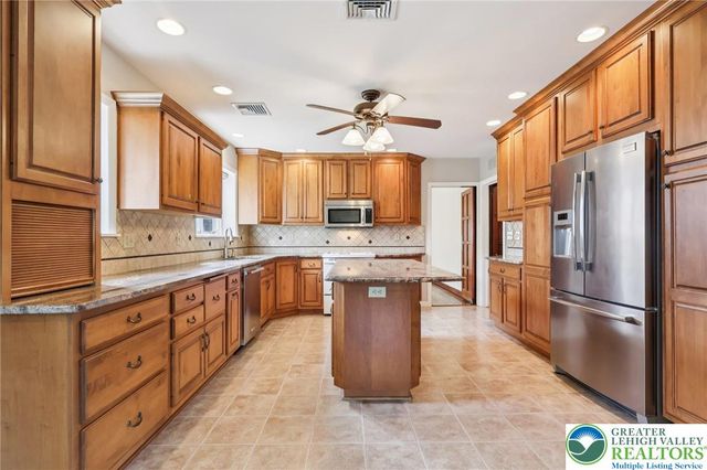 714 West Goepp Street, Bethlehem City, PA 18018