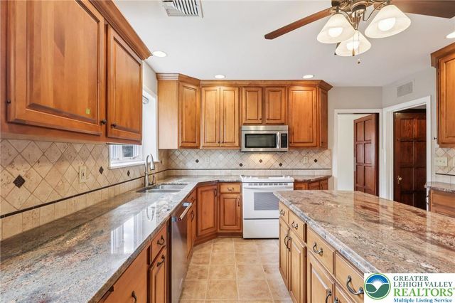 714 West Goepp Street, Bethlehem City, PA 18018