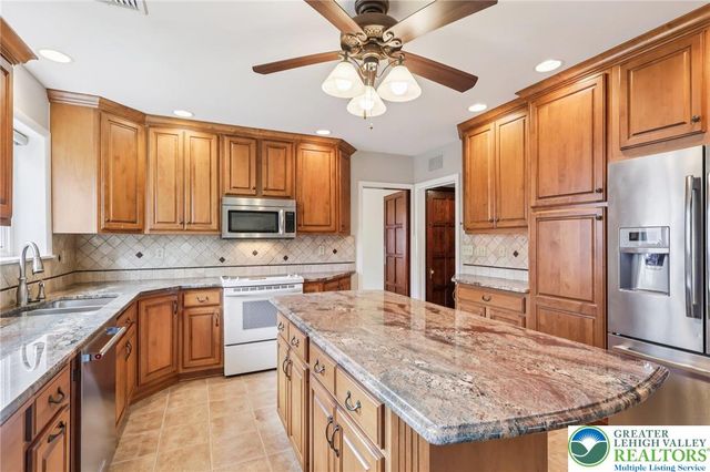 714 West Goepp Street, Bethlehem City, PA 18018