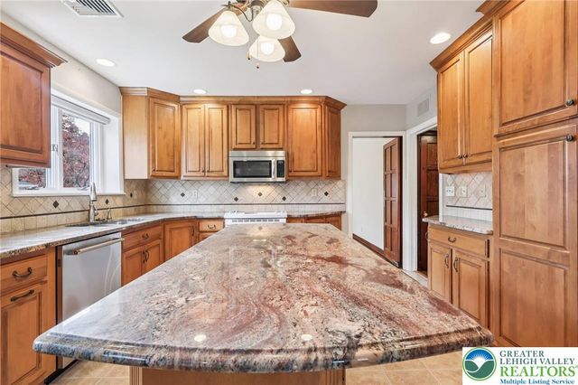 714 West Goepp Street, Bethlehem City, PA 18018