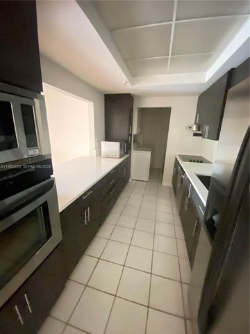 9755 NW 52nd St 110, Doral, FL 33178