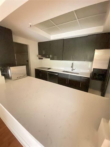 9755 NW 52nd St 110, Doral, FL 33178