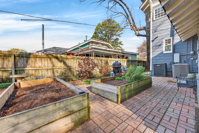 1669 FOREST AVE, Memphis, TN 38112