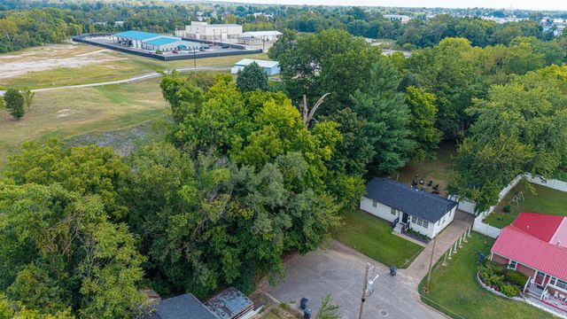 1161 E Olmstead Avenue, Evansville, IN 47711