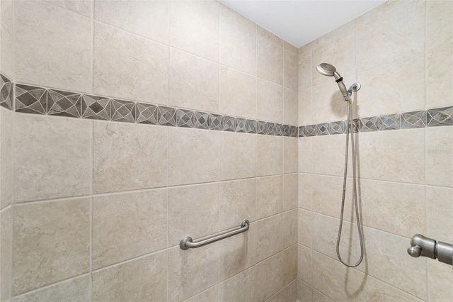 926 LONG LEAF LANE, The Villages, FL 32163