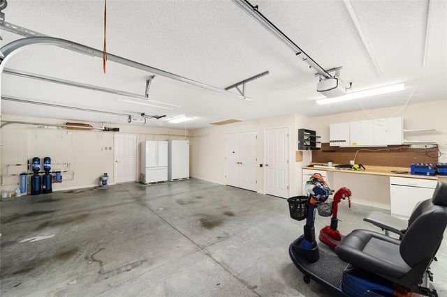 926 LONG LEAF LANE, The Villages, FL 32163