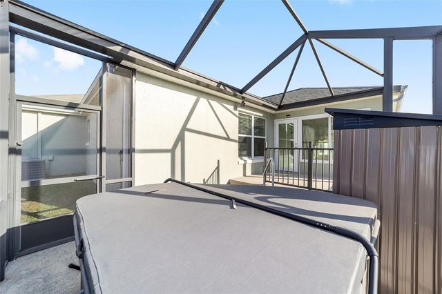 926 LONG LEAF LANE, The Villages, FL 32163