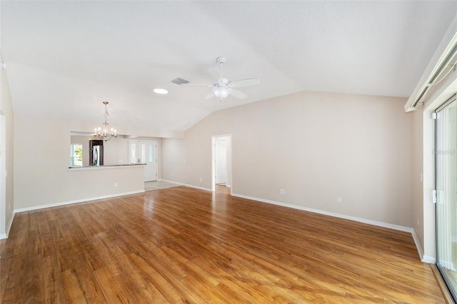 926 LONG LEAF LANE, The Villages, FL 32163