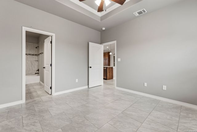 1407 TANGLEWOOD TRL, Spring Branch, TX 78070