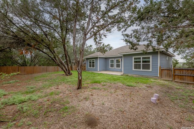 1407 TANGLEWOOD TRL, Spring Branch, TX 78070
