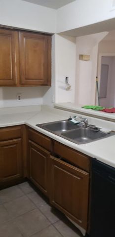 2425 Holly Hall Street F80, Houston, TX 77054