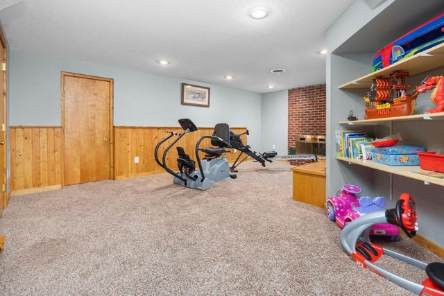 663 Roosevelt Road, Saint Cloud, MN 56301