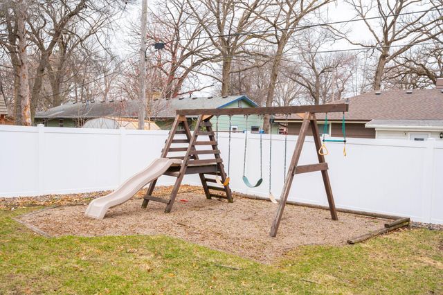 663 Roosevelt Road, Saint Cloud, MN 56301