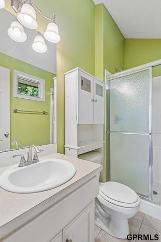5859 S 146th Street, Omaha, NE 68137