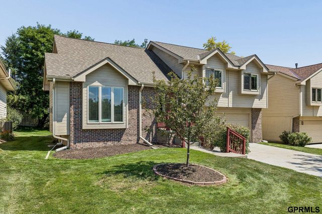 5859 S 146th Street, Omaha, NE 68137