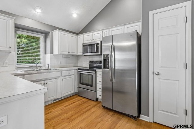 5859 S 146th Street, Omaha, NE 68137