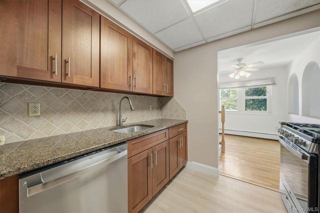1 Normandy Village 1, Nanuet, NY 10954
