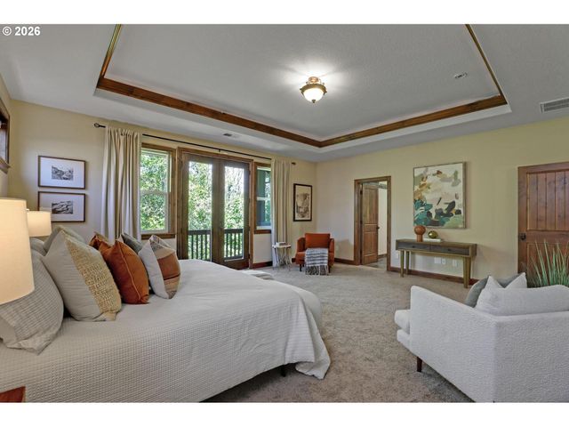 12125 Nw BLACKHAWK Dr, Portland, OR 97229