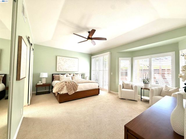 740 Glasgow Cir, Danville, CA 94526