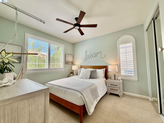 740 Glasgow Cir, Danville, CA 94526