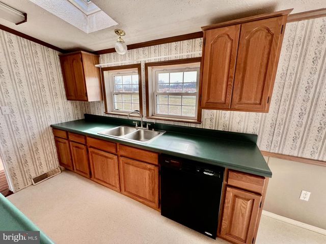 16583 LAUREL RD, Laurel, DE 19956