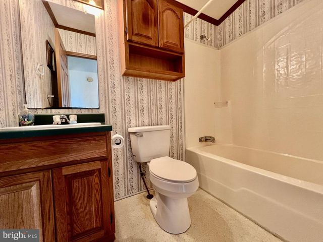 16583 LAUREL RD, Laurel, DE 19956