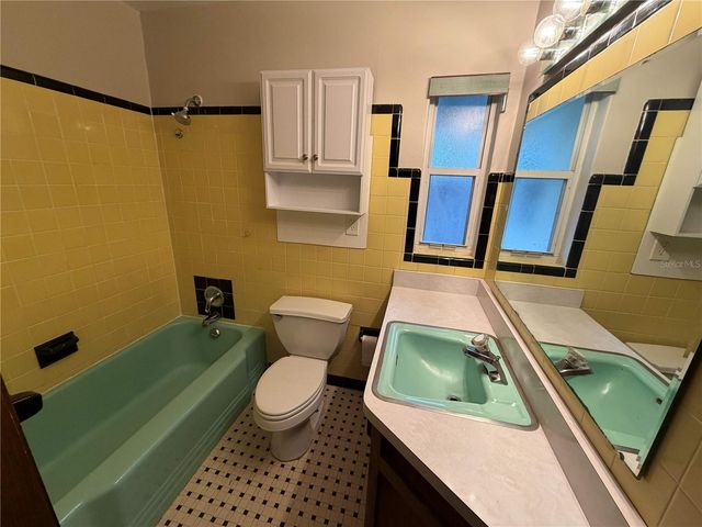 3215 N ORANGE AVENUE, Orlando, FL 32803