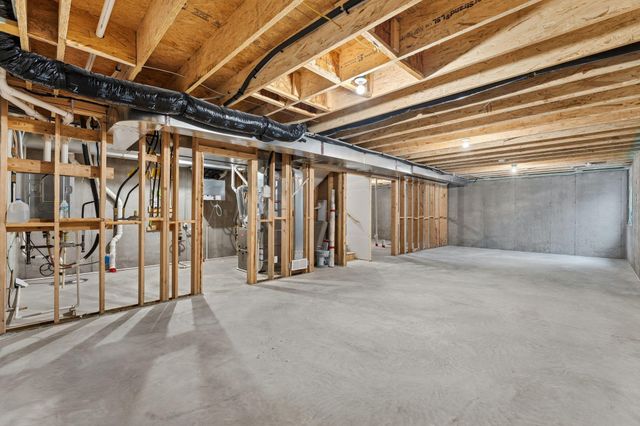 558 Waterford Place, Waconia, MN 55387