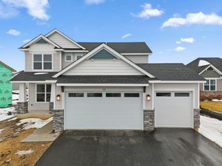 558 Waterford Place, Waconia, MN 55387