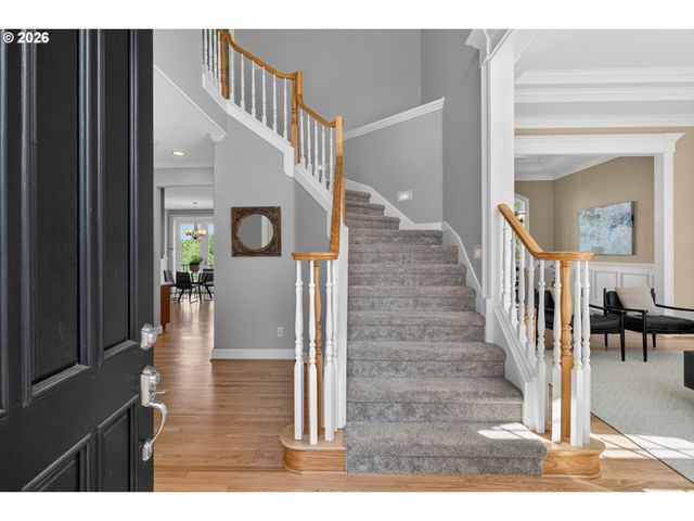 2727 Nw AVOCET Ln, Portland, OR 97229