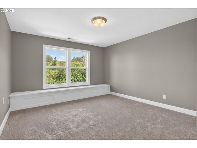 2727 Nw AVOCET Ln, Portland, OR 97229