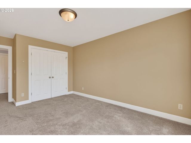 2727 Nw AVOCET Ln, Portland, OR 97229