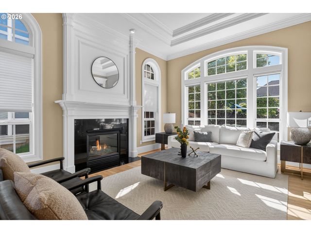 2727 Nw AVOCET Ln, Portland, OR 97229