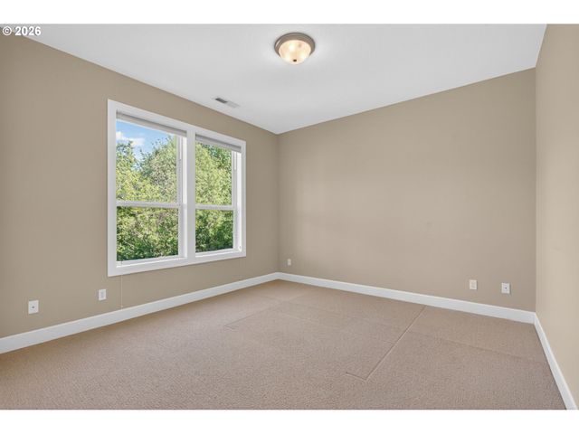 2727 Nw AVOCET Ln, Portland, OR 97229