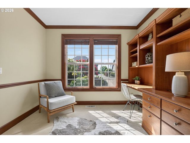 2727 Nw AVOCET Ln, Portland, OR 97229