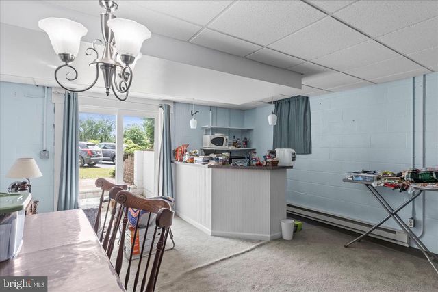 5 KIMBERLY ANN LN, New Oxford, PA 17350