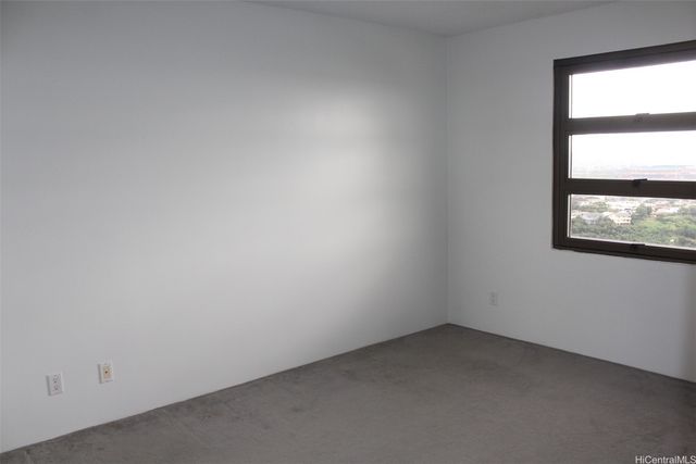 98-402 Koauka Loop 2402, Aiea, HI 96701