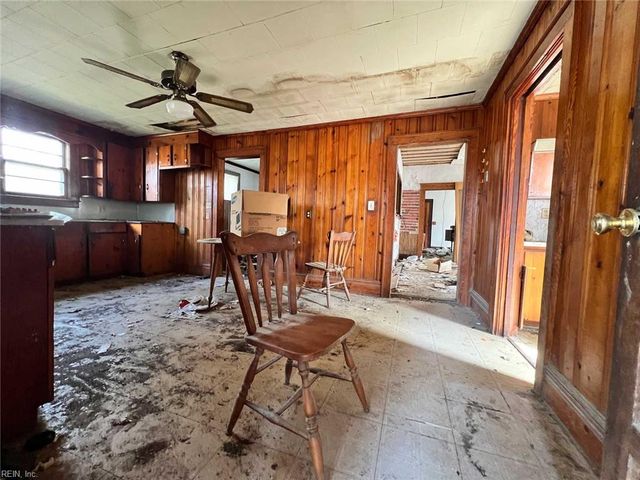 921 Freeman Mill RD, Suffolk, VA 23438