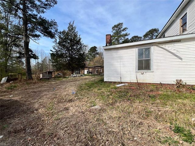 921 Freeman Mill RD, Suffolk, VA 23438