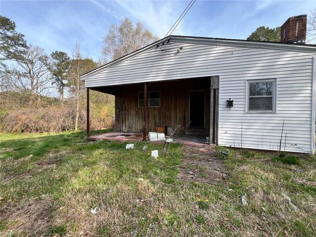 921 Freeman Mill RD, Suffolk, VA 23438