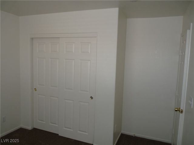 7944 Crimson Point Street, Las Vegas, NV 89149