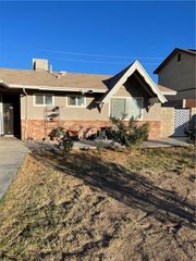 313 Broadway, Barstow, CA 92311