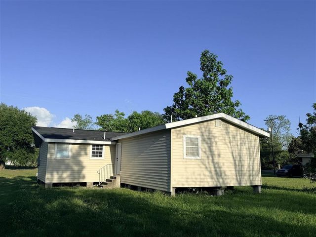 725 Pitre Street, Sulphur, LA 70663