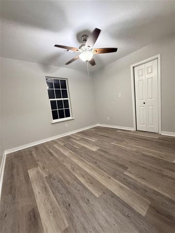 725 Pitre Street, Sulphur, LA 70663