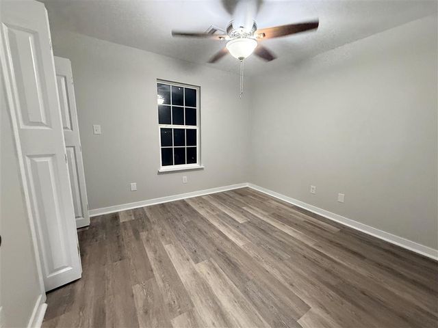 725 Pitre Street, Sulphur, LA 70663