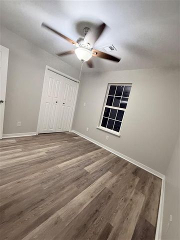 725 Pitre Street, Sulphur, LA 70663